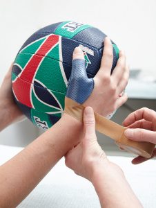 Sport splint, sport injuries, netball