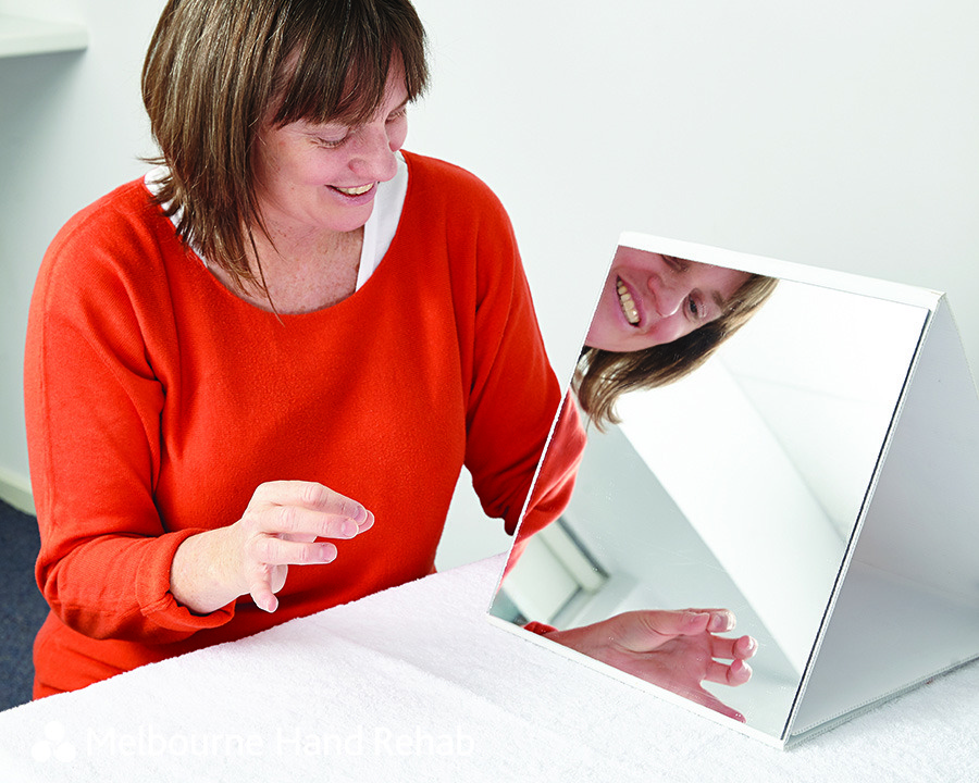 What is mirror box therapy? Melbourne Hand Rehab