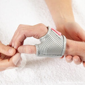 Splint often used for Ulna Collateral Ligament tear.