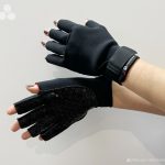 Thermoskin compression gloves